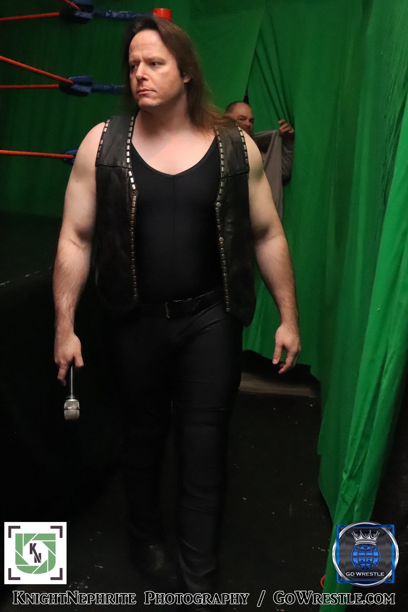 Kyle Blizzard at a Go Wrestle event